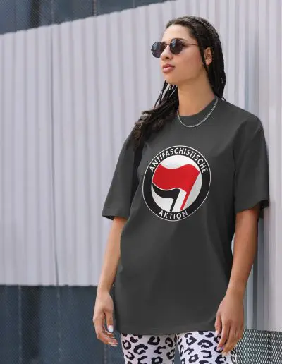 Antifa Antifaschistische Aktion Oversized T-shirt