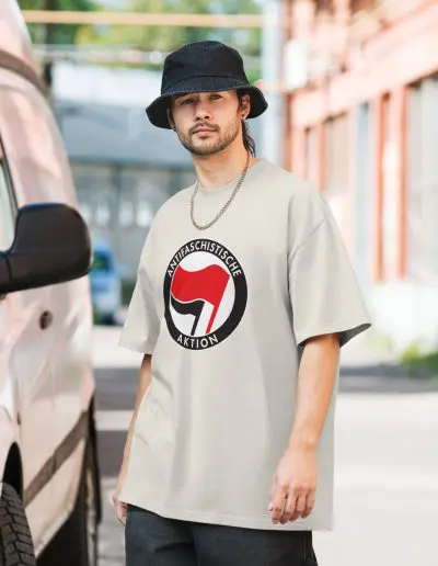 Antifa Antifaschistische Aktion Oversized T-shirt