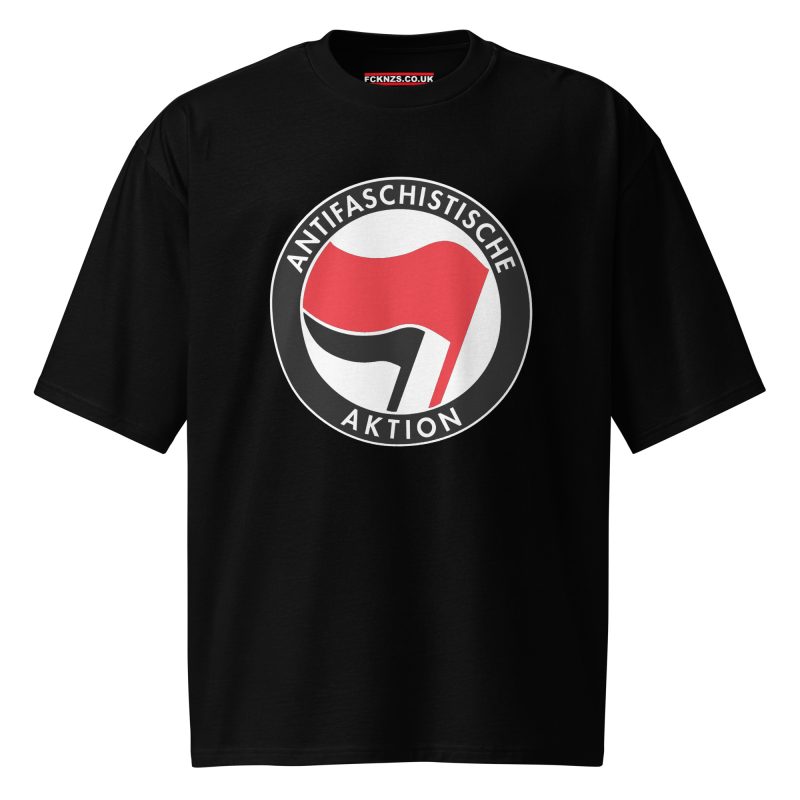 Antifaschistische Aktion Oversized T-shirt
